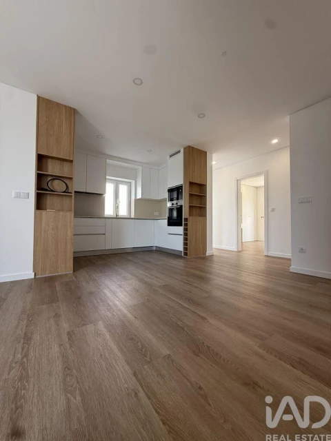 Apartamento T3 para Venda em Romeira e Várzea