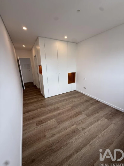 Apartamento T3 para Venda em Romeira e Várzea