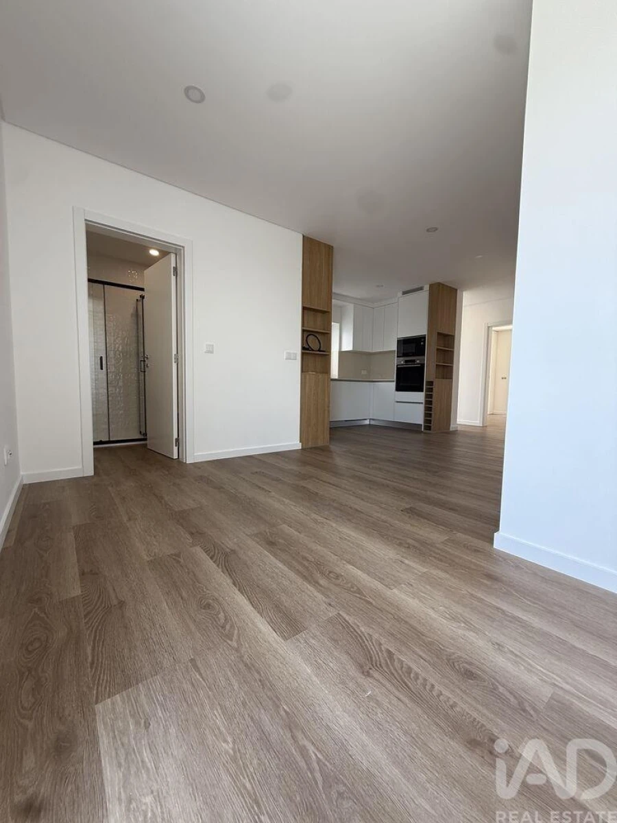 Apartamento T3 para Venda em Romeira e Várzea Foto 7