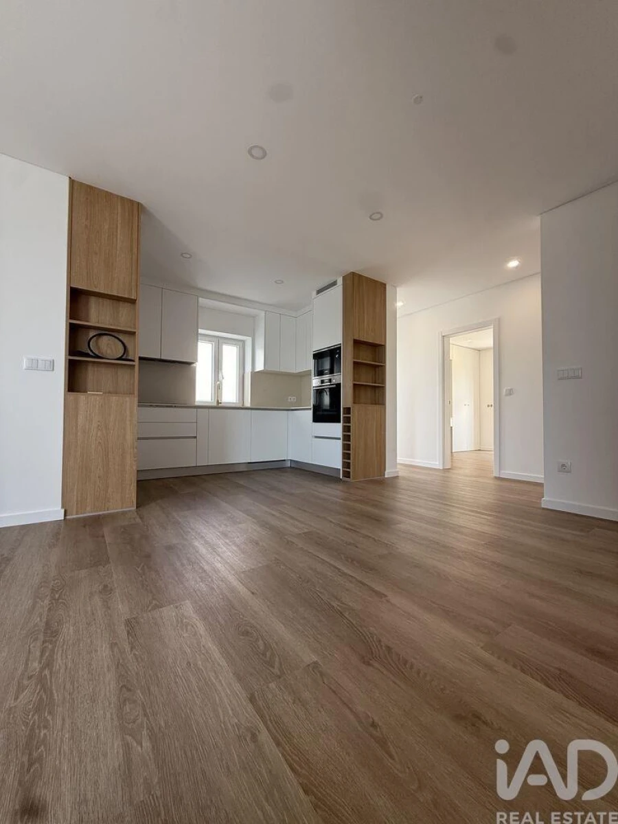 Apartamento T3 para Venda em Romeira e Várzea Foto 4