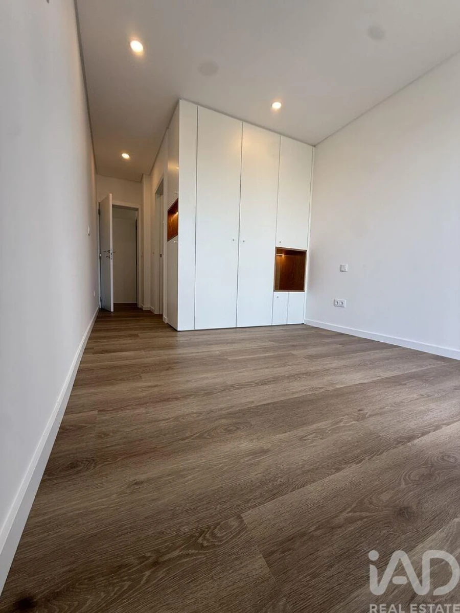 Apartamento T3 para Venda em Romeira e Várzea Foto 21