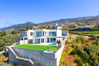 Moradia T3 para Venda em Canhas