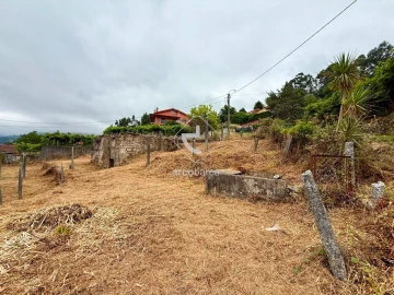 Moradia T3 para Venda em Vilela, São Cosme e São Damião e Sá