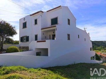 Moradia T4 para Venda em Vimeiro