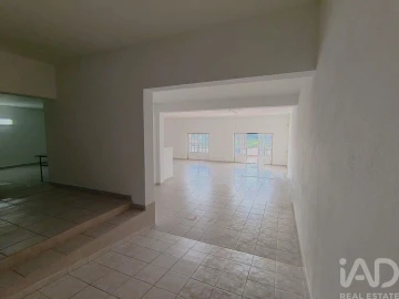 Moradia T4 para Venda em Vimeiro