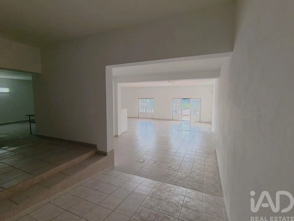 Moradia T4 para Venda em Vimeiro Foto 33
