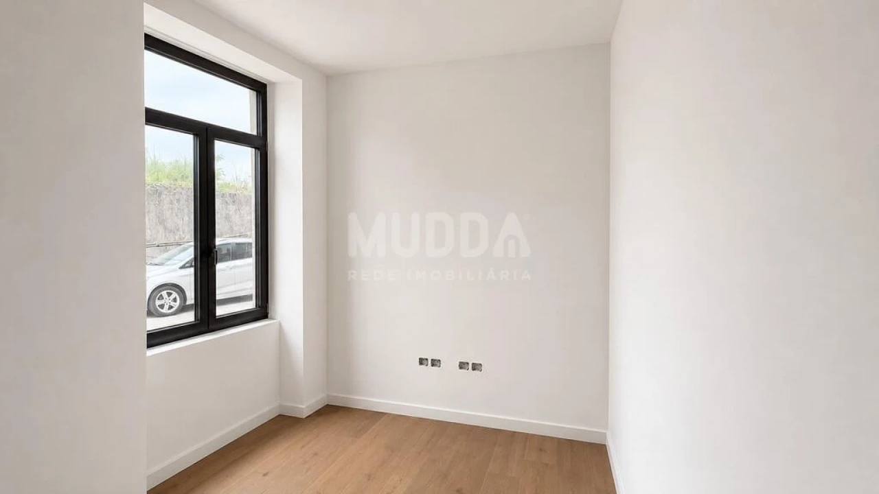 Apartamento T1 para Venda em São João da Madeira Foto 3