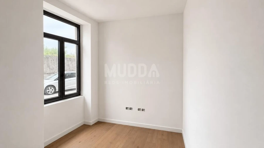 Apartamento T1 para Venda em São João da Madeira Foto 3