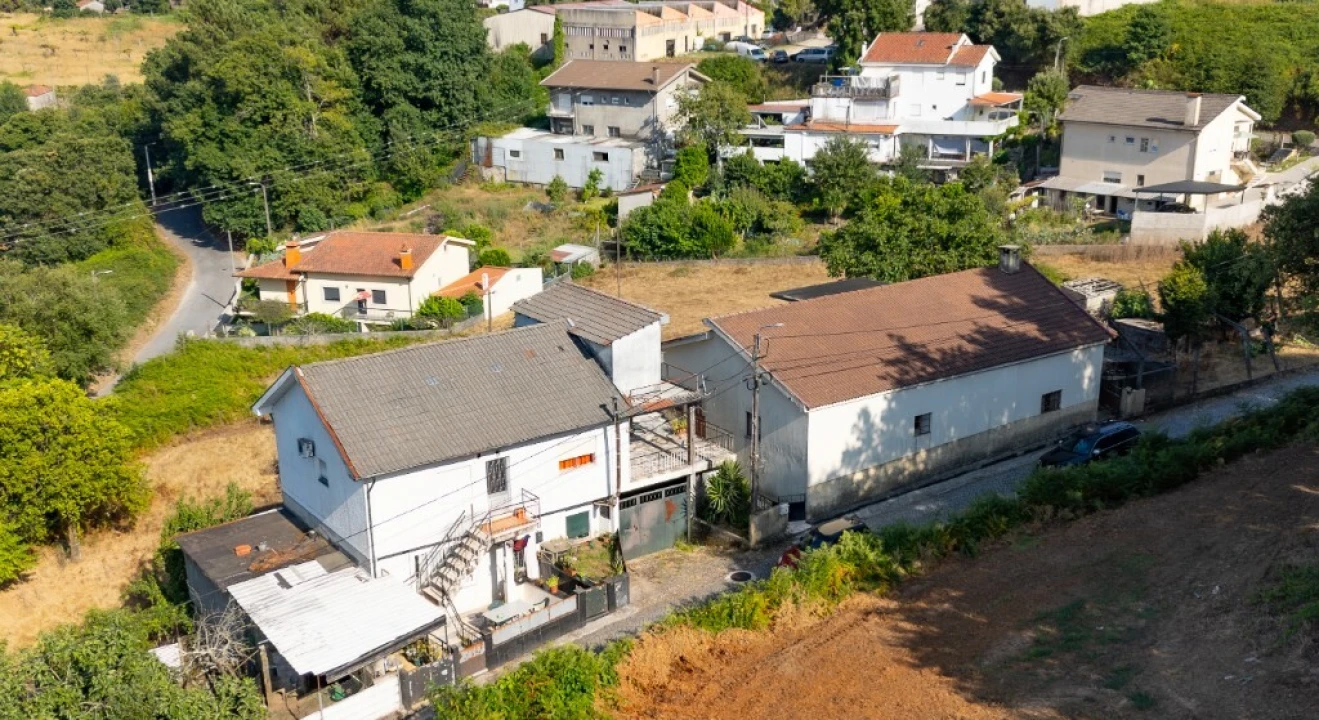 Quinta T3 para Venda em Ferreiros e Gondizalves Foto 1