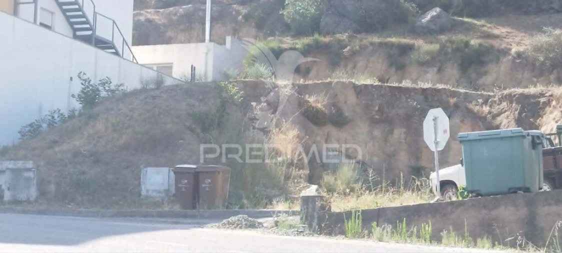Terreno para Venda em Reguengo e São Julião Foto 2