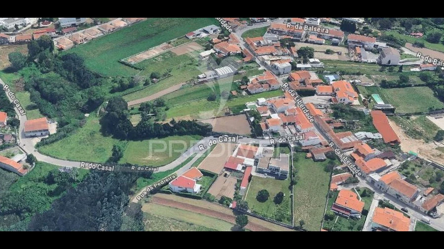 Terreno para Venda em Esgueira