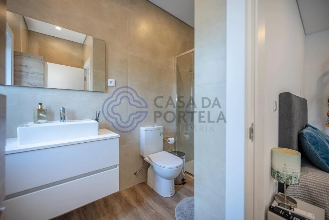 Apartamento T2 para Venda em Foz do Sousa e Covelo Foto 30