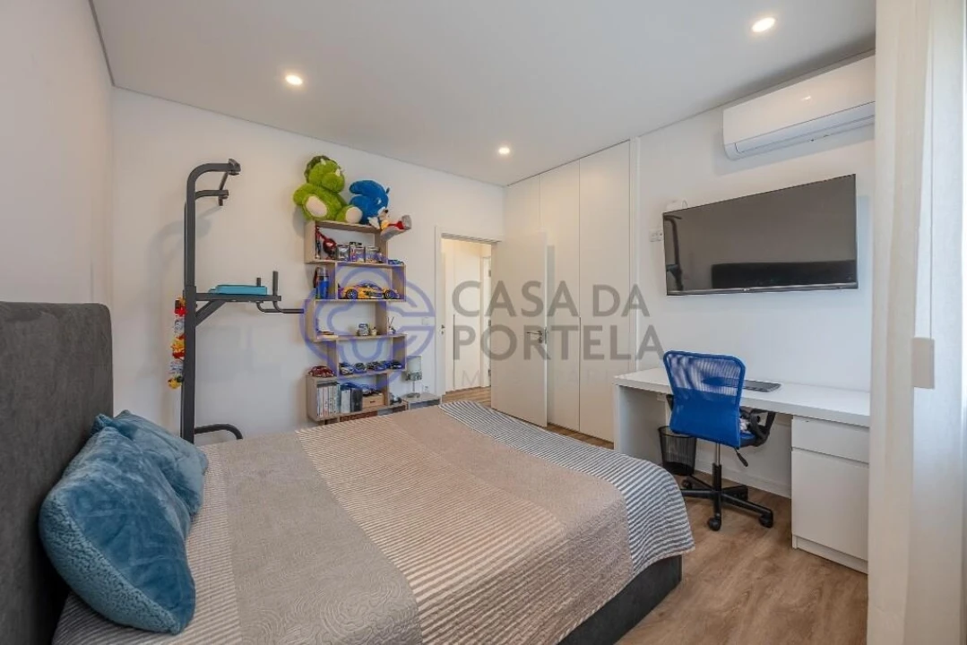 Apartamento T2 para Venda em Foz do Sousa e Covelo Foto 29