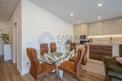Apartamento T2 para Venda em Foz do Sousa e Covelo