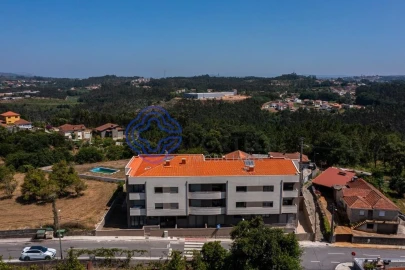 Apartamento T2 para Venda em Foz do Sousa e Covelo