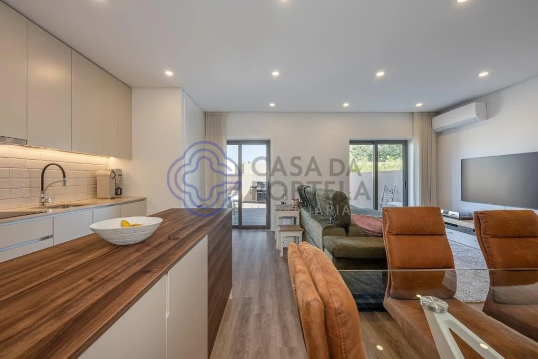 Apartamento T2 para Venda em Foz do Sousa e Covelo Foto 15