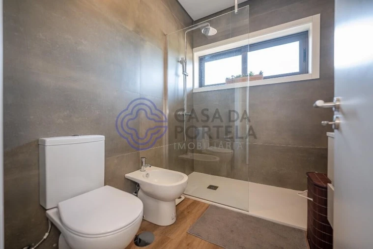 Apartamento T2 para Venda em Foz do Sousa e Covelo Foto 38