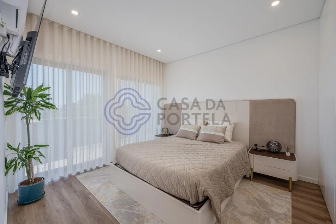 Apartamento T2 para Venda em Foz do Sousa e Covelo Foto 35