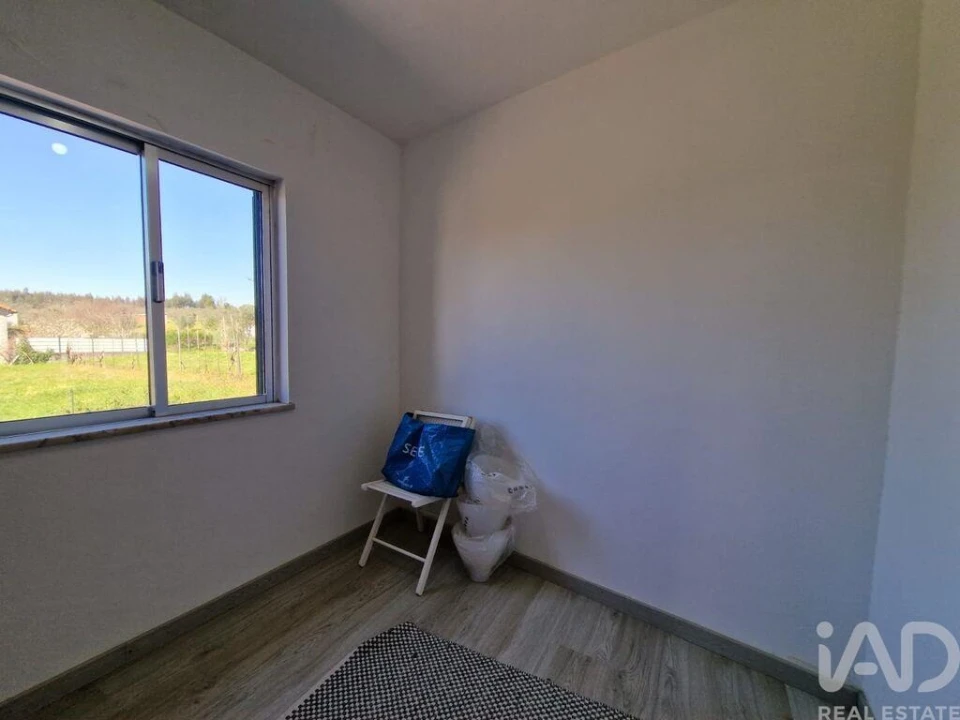 Moradia T2 para Venda em Currelos, Papízios e Sobral Foto 11
