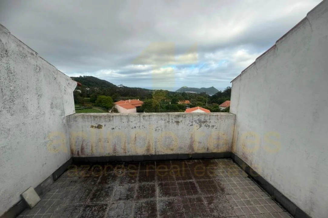 Moradia T4 para Venda em Posto Santo Foto 28
