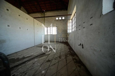 Armazém para Venda em Belmonte e Colmeal da Torre