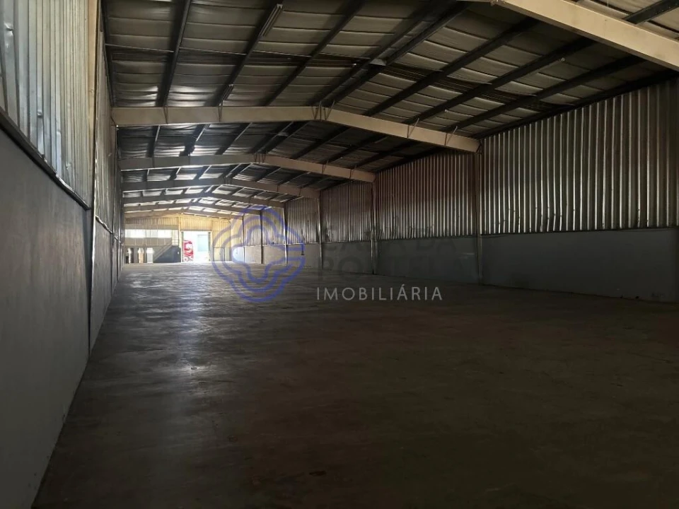 Armazém para Arrendamento em Vila Nova da Telha Foto 6