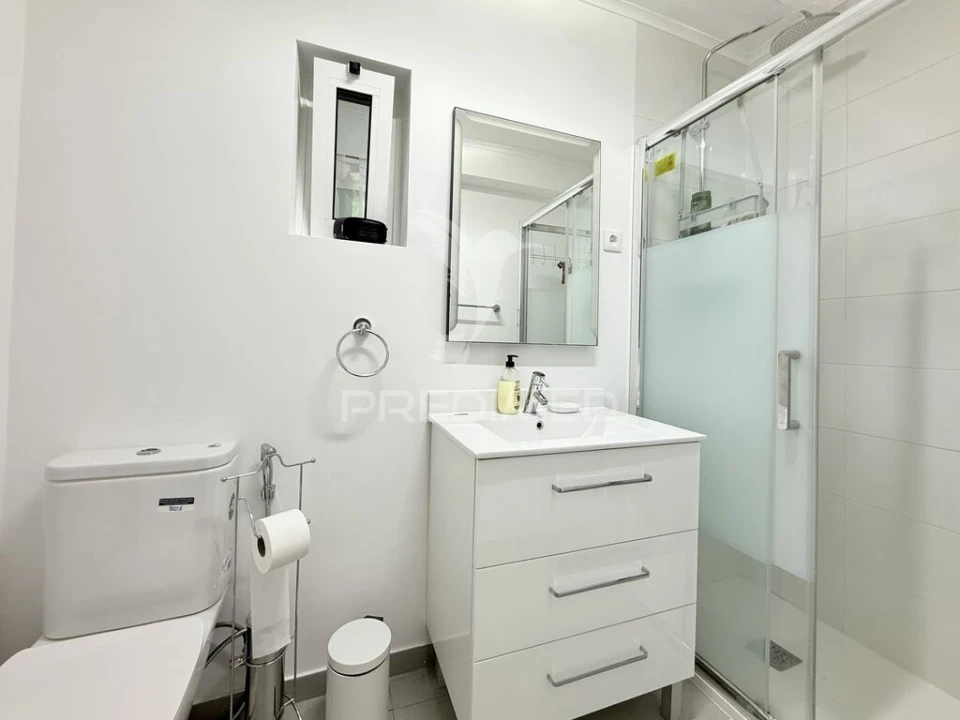 Apartamento T2 para Venda em Caparica e Trafaria Foto 14