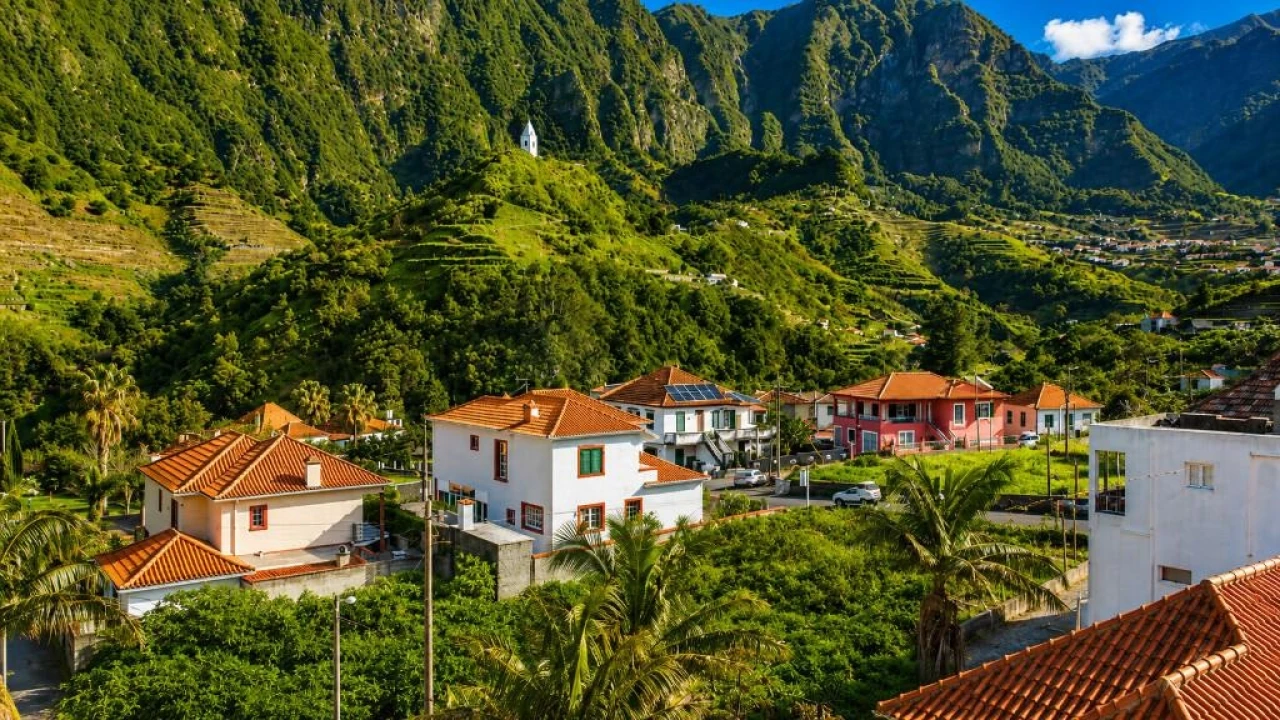 Moradia T2 para Venda em São Vicente Foto 35