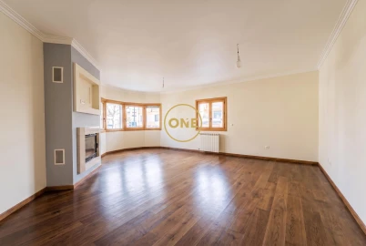 Apartamento T2 para Venda em Algueirão-Mem Martins
