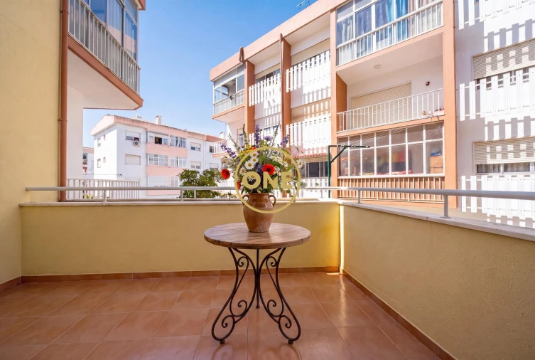 Apartamento T2 para Venda em Algueirão-Mem Martins Foto 15