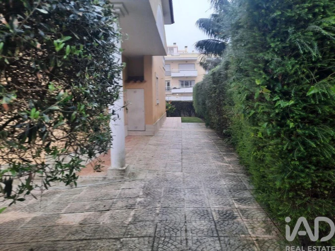 Moradia T4 para Arrendamento em Cascais e Estoril Foto 3