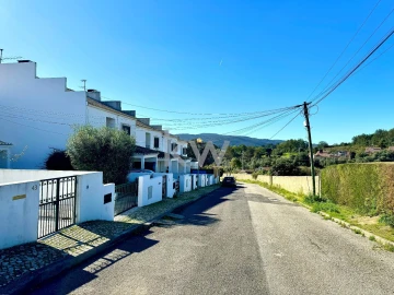 Moradia T3 para Venda em São João das Lampas e Terrugem
