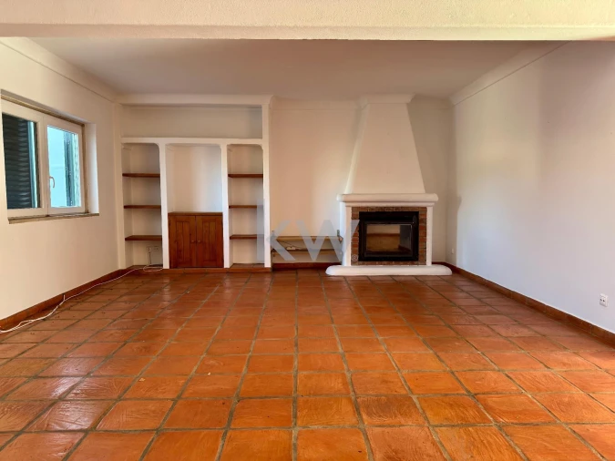 Moradia T3 para Venda em São João das Lampas e Terrugem Foto 3