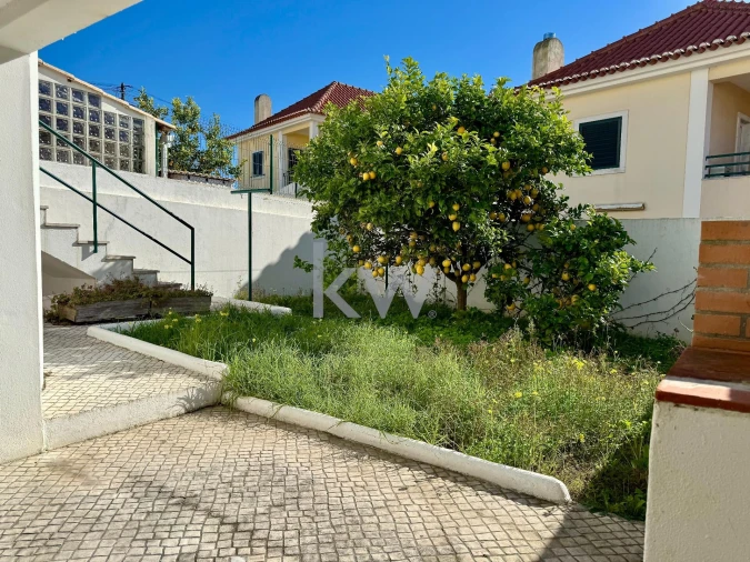 Moradia T3 para Venda em São João das Lampas e Terrugem Foto 30