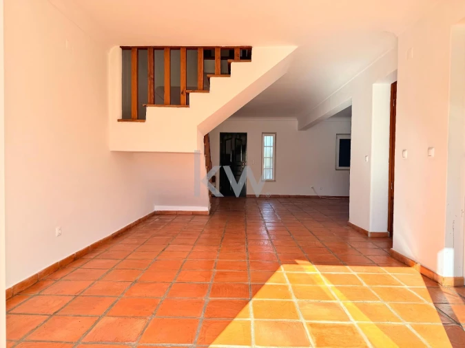 Moradia T3 para Venda em São João das Lampas e Terrugem Foto 2