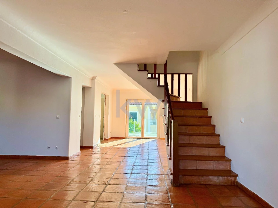 Moradia T3 para Venda em São João das Lampas e Terrugem Foto 4
