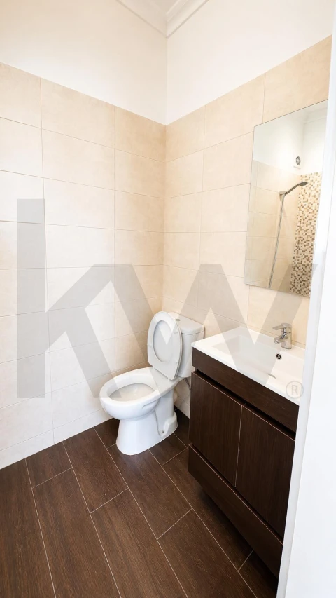 Apartamento T3 para Arrendamento em Areeiro