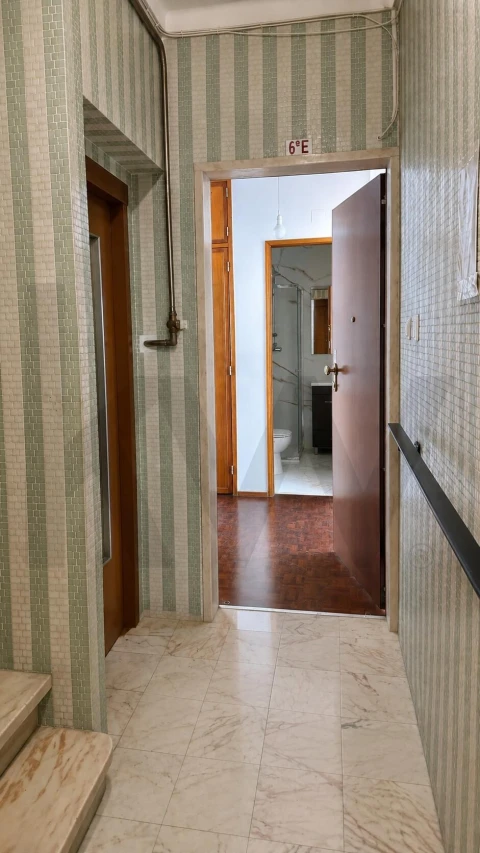 Apartamento T3 para Arrendamento em Areeiro