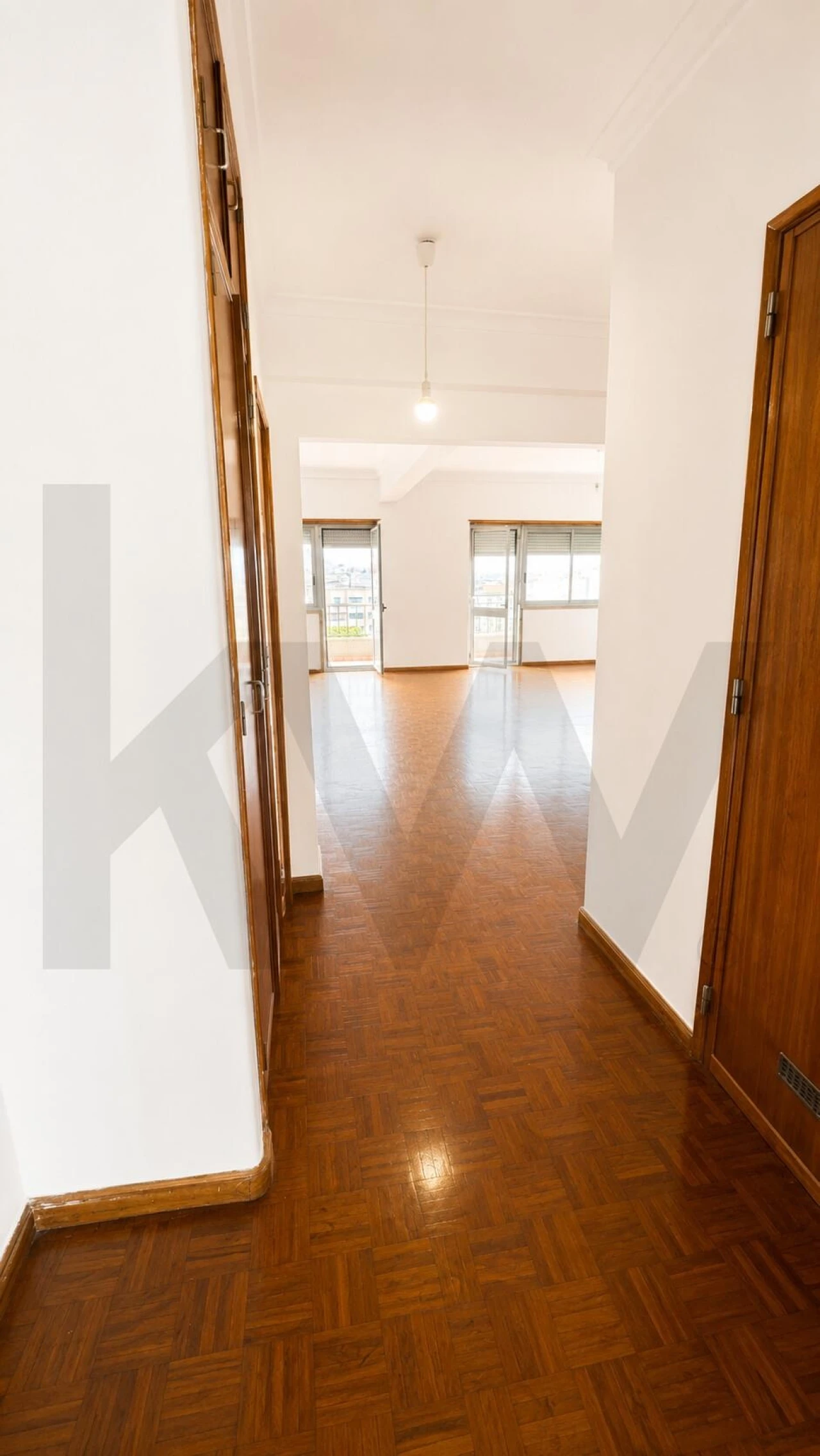 Apartamento T3 para Arrendamento em Areeiro Foto 3