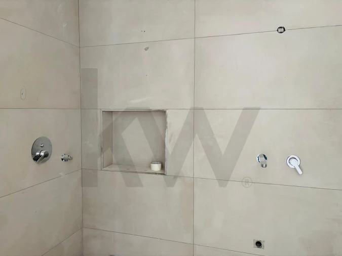 Apartamento T2 para Venda em Corroios Foto 29