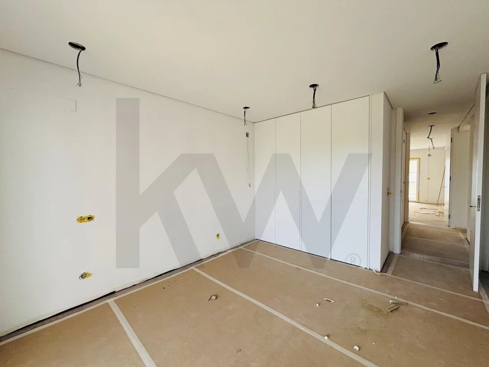 Apartamento T2 para Venda em Corroios Foto 36