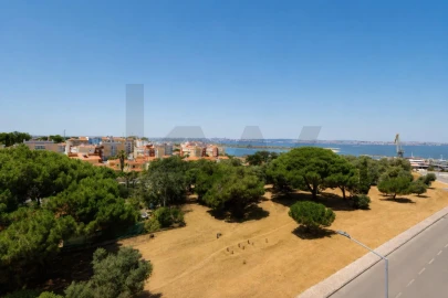 Apartamento T1 para Venda em Seixal, Arrentela e Aldeia de Paio Pires