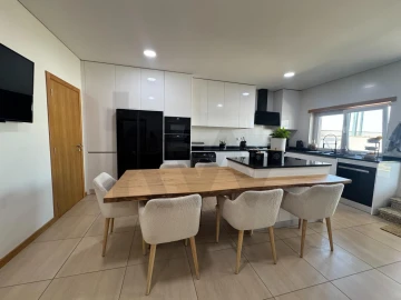 Apartamento T4 para Venda em Viseu