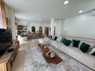 Apartamento T4 para Venda em Viseu