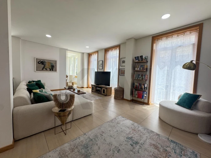Apartamento T4 para Venda em Viseu Foto 20