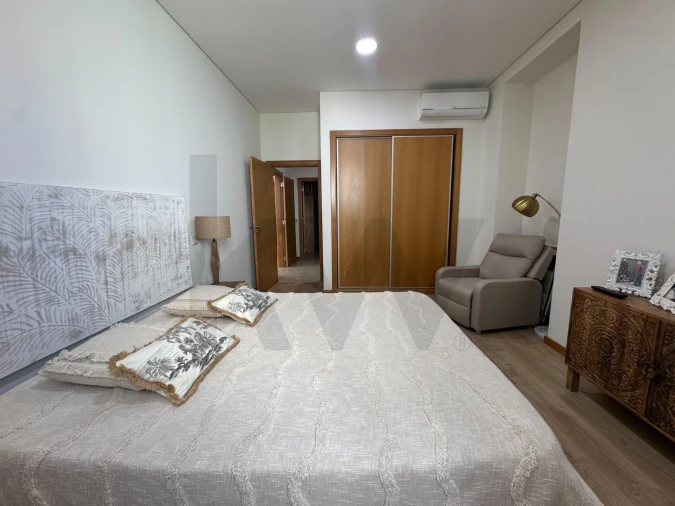 Apartamento T4 para Venda em Viseu Foto 39