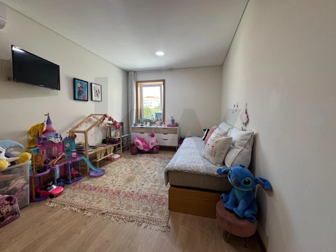 Apartamento T4 para Venda em Viseu Foto 35
