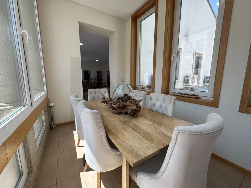 Apartamento T4 para Venda em Viseu Foto 25