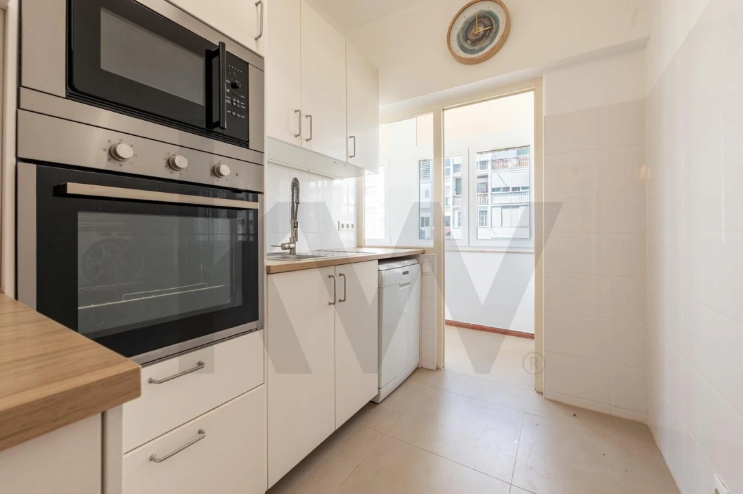 Apartamento T4 para Venda em São Domingos de Benfica Foto 18