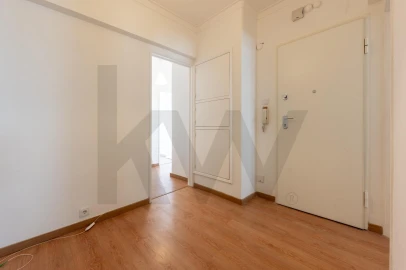 Apartamento T4 para Venda em São Domingos de Benfica